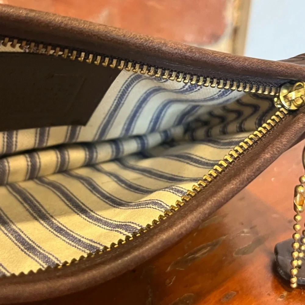 Vintage Coach Chunky Pouch Case Cosmetic Bag Brown Zip USA W/tag & Creed - Picture 14 of 16